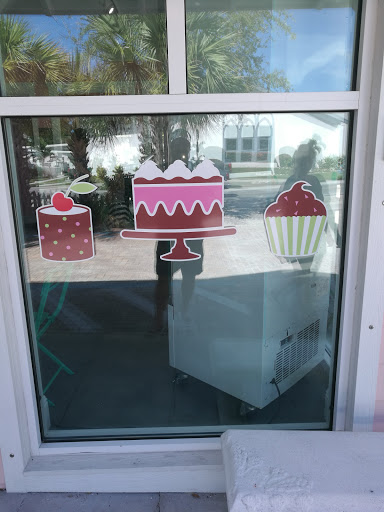 Restaurant «Hometown Desserts», reviews and photos, 507 Pine Ave, Anna Maria, FL 34216, USA