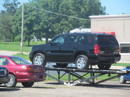 Used Car Dealer «J.H. Barkau & Sons», reviews and photos, 1102 E South St, Freeport, IL 61032, USA