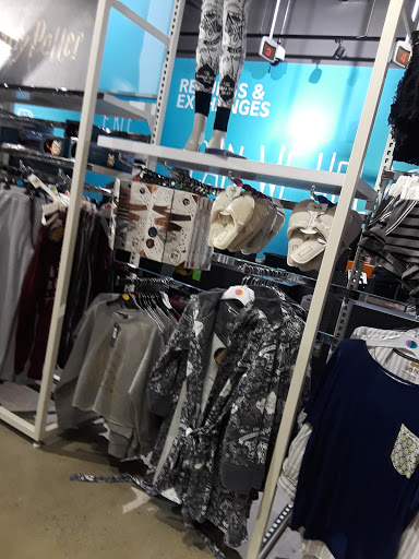 Clothing Store «Primark», reviews and photos, 2655 Richmond Ave, Staten Island, NY 10314, USA