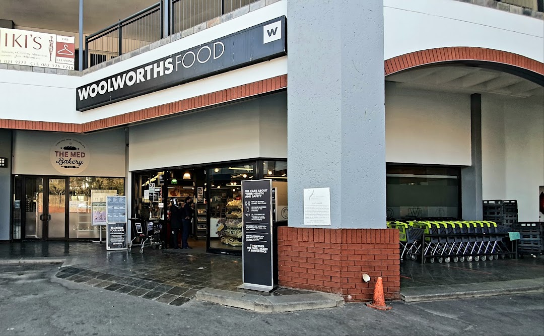 Woolworths Club Street