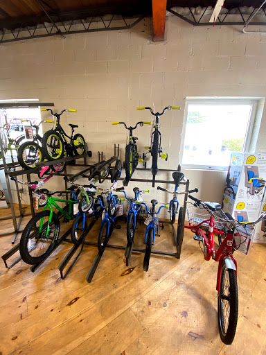 Bicycle Store «CycleMania», reviews and photos, 65 Cove St, Portland, ME 04101, USA