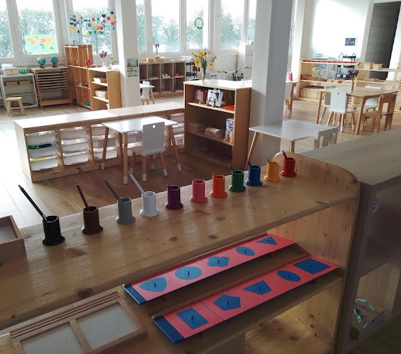 Montessori School L'etincelle - Schule