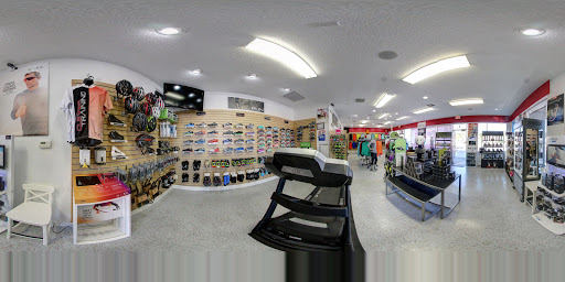 Running Store «Clever Training», reviews and photos, 1519 Gulf Blvd #1, Indian Rocks Beach, FL 33785, USA