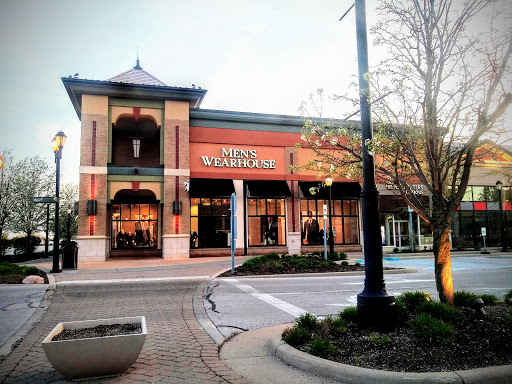 The Shops At Fallen Timbers, 3100 Main St #1599, Maumee, OH 43537, USA, 