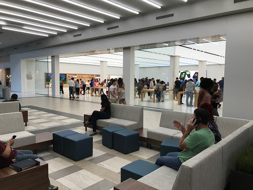 Computer Store «Apple Perimeter», reviews and photos, 4400 Ashford Dunwoody Road, Atlanta, GA 30346, USA