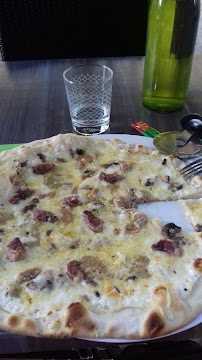 Plats et boissons du Pizzeria Laëtitia Pizza à Pamiers - n°5