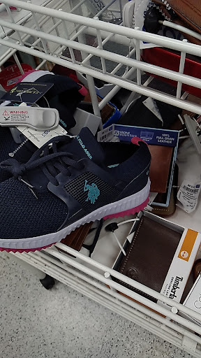 Clothing Store «Ross Dress for Less», reviews and photos, 13715 W Bell Rd, Surprise, AZ 85374, USA