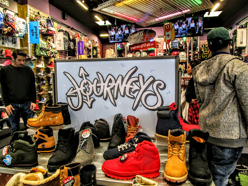 Shoe Store «Journeys», reviews and photos, 500 16th St #265, Denver, CO 80202, USA
