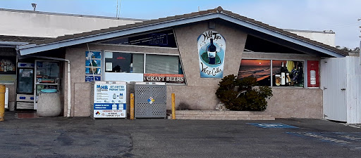 Hilltop Liquor, 815 Indianapolis Ave, Huntington Beach, CA 92648, USA, 