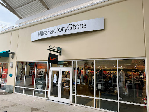 Sporting Goods Store «Nike Factory Store», reviews and photos, 18 West Lightcap Rd #901, Pottstown, PA 19464, USA
