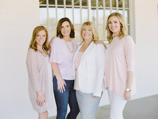 Wedding Planner «Sally Oakley Weddings & Events», reviews and photos, 313 Georgetown Rd, Raleigh, NC 27608, USA