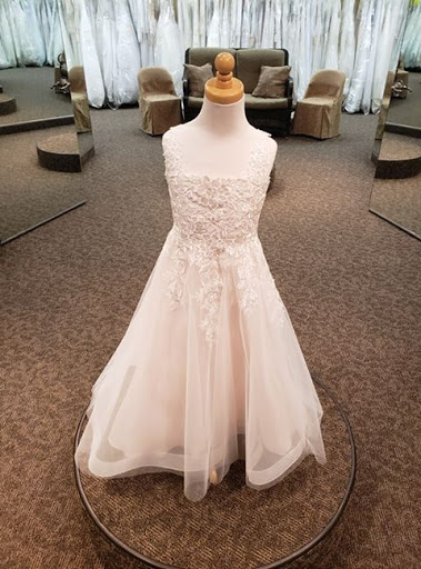 Bridal Shop «Perfect Weddings», reviews and photos, 430 N Memorial Dr, Lancaster, OH 43130, USA