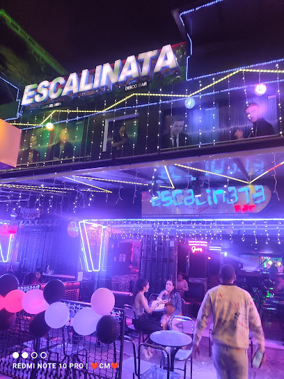 Escalinata Disco Bar - Cra. 70, Laureles - Estadio, Medellín, Laureles, Medellín, Antioquia, Colombia