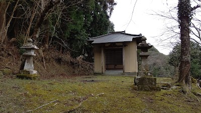 山神社