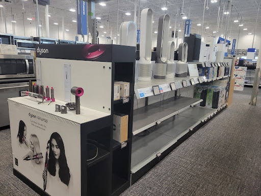 Electronics Store «Best Buy», reviews and photos, 1000 E 23rd St, Panama City, FL 32405, USA