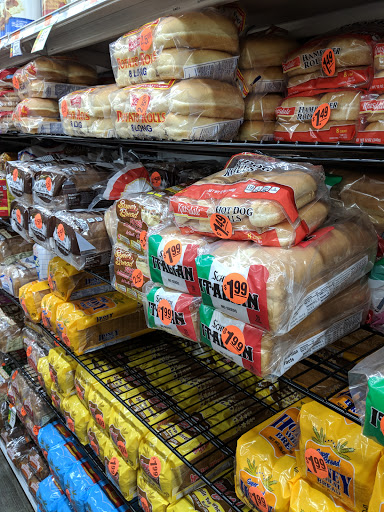 Grocery Store «C-Town Supermarkets», reviews and photos, 560 W 125th St, New York, NY 10027, USA