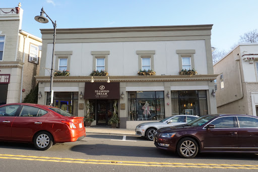 Jewelry Store «Diamond Dream Jewelry & Apparel», reviews and photos, 12 Mine Brook Rd, Bernardsville, NJ 07924, USA