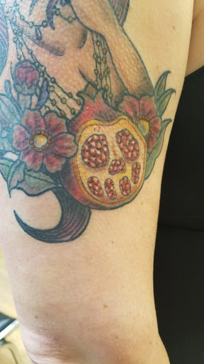 Explore 2pac tattoo ideas, creative tattoo ideas in Valparaiso, available at Elysium Studios