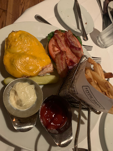 Steak House «Hyde Park Prime Steakhouse», reviews and photos, 21 Main St, Westlake, OH 44145, USA