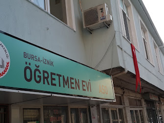 İznik Öğretmen Evi Ve Akşam Sanat Okulu