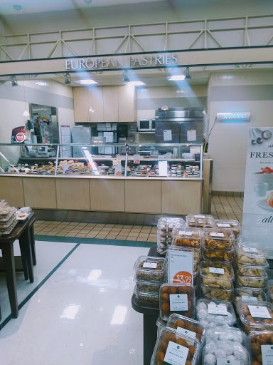 Grocery Store «Lunds & Byerlys Highland Park», reviews and photos, 2128 Ford Pkwy, St Paul, MN 55116, USA