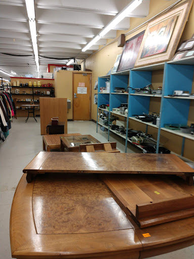 Thrift Store «Southern Thrift Store», reviews and photos, 5010 Charlotte Ave, Nashville, TN 37209, USA