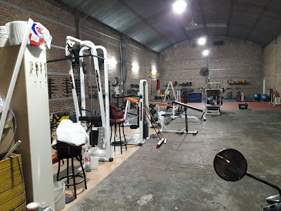 Gimnasio Vamos Por Más - Felipe, Neri Guerra 50, Río Cuarto, Córdoba, Argentina