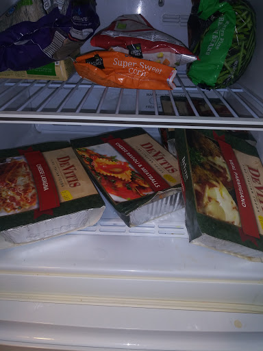 Italian Grocery Store «DeVitis Fine Italian Foods», reviews and photos, 560 E Tallmadge Ave, Akron, OH 44310, USA