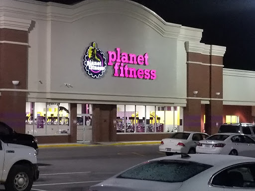 Gym «Planet Fitness», reviews and photos, 867 Joe Frank Harris Pkwy SE, Cartersville, GA 30120, USA