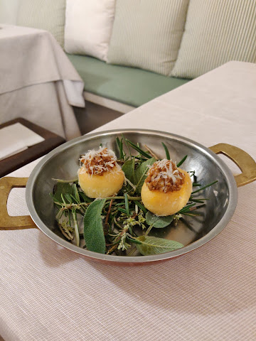 Ristorante Essentia by null