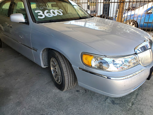 Used Car Dealer «CJAUTOSALES LLC», reviews and photos, 1301 S General McMullen, San Antonio, TX 78237, USA