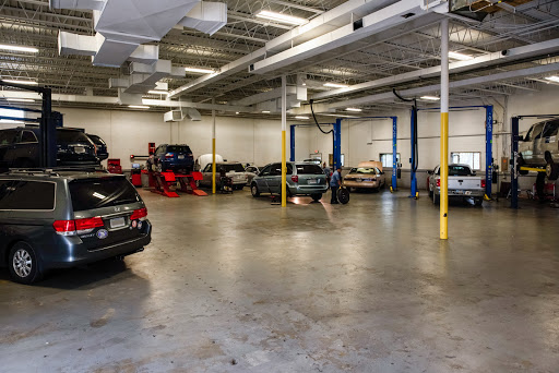 Auto Body Shop «Auto America Service», reviews and photos, 3860 S Four Mile Run Dr, Arlington, VA 22206, USA