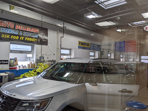 Car Wash «Auto Spa Hand Car Wash», reviews and photos, 6747 Touhy Ave, Niles, IL 60714, USA