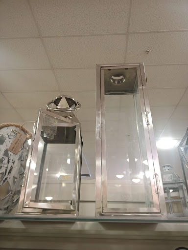 Department Store «HomeGoods», reviews and photos, 7871 N Blackstone Ave, Fresno, CA 93720, USA