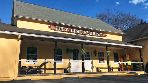 City Line Florist, 2978 Nichols Ave, Trumbull, CT 06611, USA, 