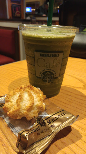 Book Store «Barnes & Noble», reviews and photos, 1180 Raritan Rd, Clark, NJ 07066, USA