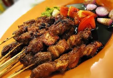 " Waroeng Pak Man " Sate Dan Bakso Beranak, Krujon