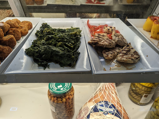 Italian Restaurant «Trattoria Express», reviews and photos, 3 Wake Robin Rd, Lincoln, RI 02865, USA