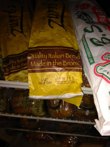 Grocery Store «Stop & Shop», reviews and photos, 610 White Plains Rd, Tarrytown, NY 10591, USA