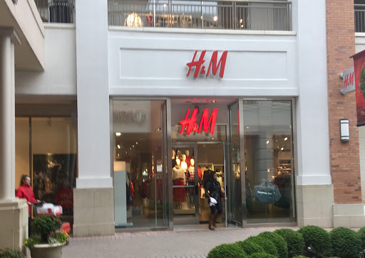 Clothing Store «H&M», reviews and photos, 11800 W Broad St # 1012, Richmond, VA 23233, USA