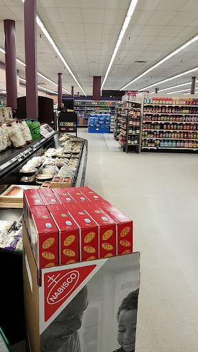 Supermarket «Giant Eagle Supermarket», reviews and photos, 1165 McKinney Ln, Pittsburgh, PA 15220, USA