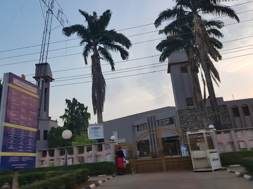 Archbishop Vinning Memorial Church Cathedral, Oba Akinjobi Way, Ikeja GRA, Ikeja, Nigeria, Catholic Church, state Lagos