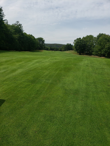 Golf Course «Simsbury Farms Golf Course», reviews and photos, 100 Old Farms Rd, Simsbury, CT 06070, USA