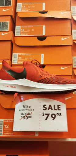 Shoe Store «Shoe Carnival», reviews and photos, 2776 Wilma Rudolph Blvd, Clarksville, TN 37040, USA