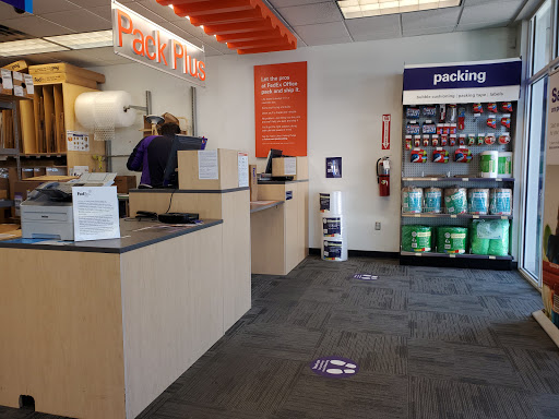 Print Shop «FedEx Office Print & Ship Center», reviews and photos, 1450 NW 87th Ave, Doral, FL 33172, USA