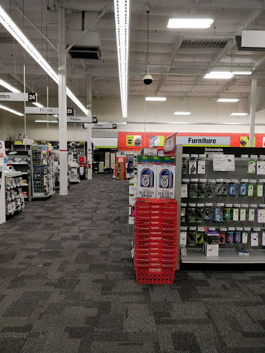 Office Supply Store «Staples», reviews and photos, 1541 15th Ave W, Seattle, WA 98119, USA