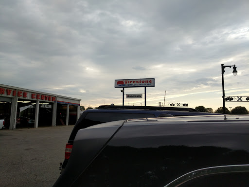 Tire Shop «Firestone Complete Auto Care», reviews and photos, 940 Wabash Ave, Terre Haute, IN 47807, USA