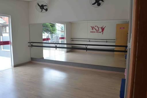 Logo da empresa - CM Ballet Studio