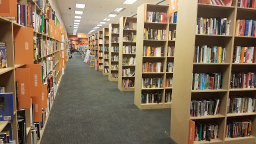 Used Book Store «2nd & Charles», reviews and photos, 6606 S Parker Rd, Aurora, CO 80016, USA