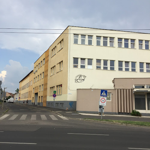 PAPÍR-MARKET Iró-és Irodaszerek - Debrecen